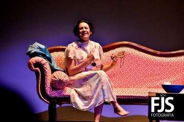 Espectáculo de la humorista y actriz Yanely Hernández en el Teatro de Telde/TA y Francisco Javier Santana.